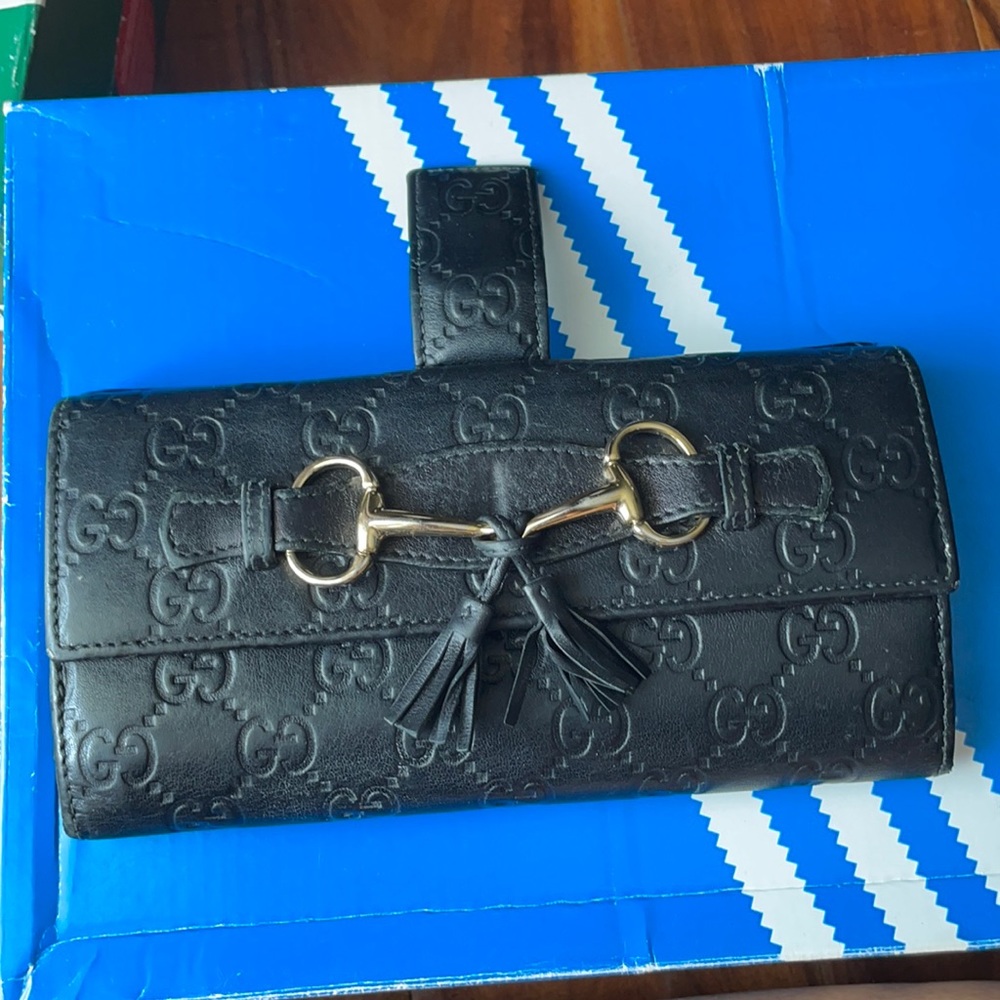 Gucci's pocketbook wallet